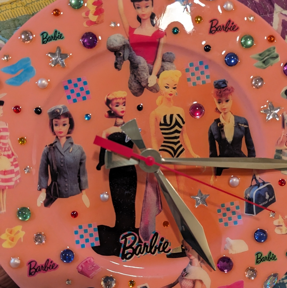 Vintage Barbie working Wall clock.